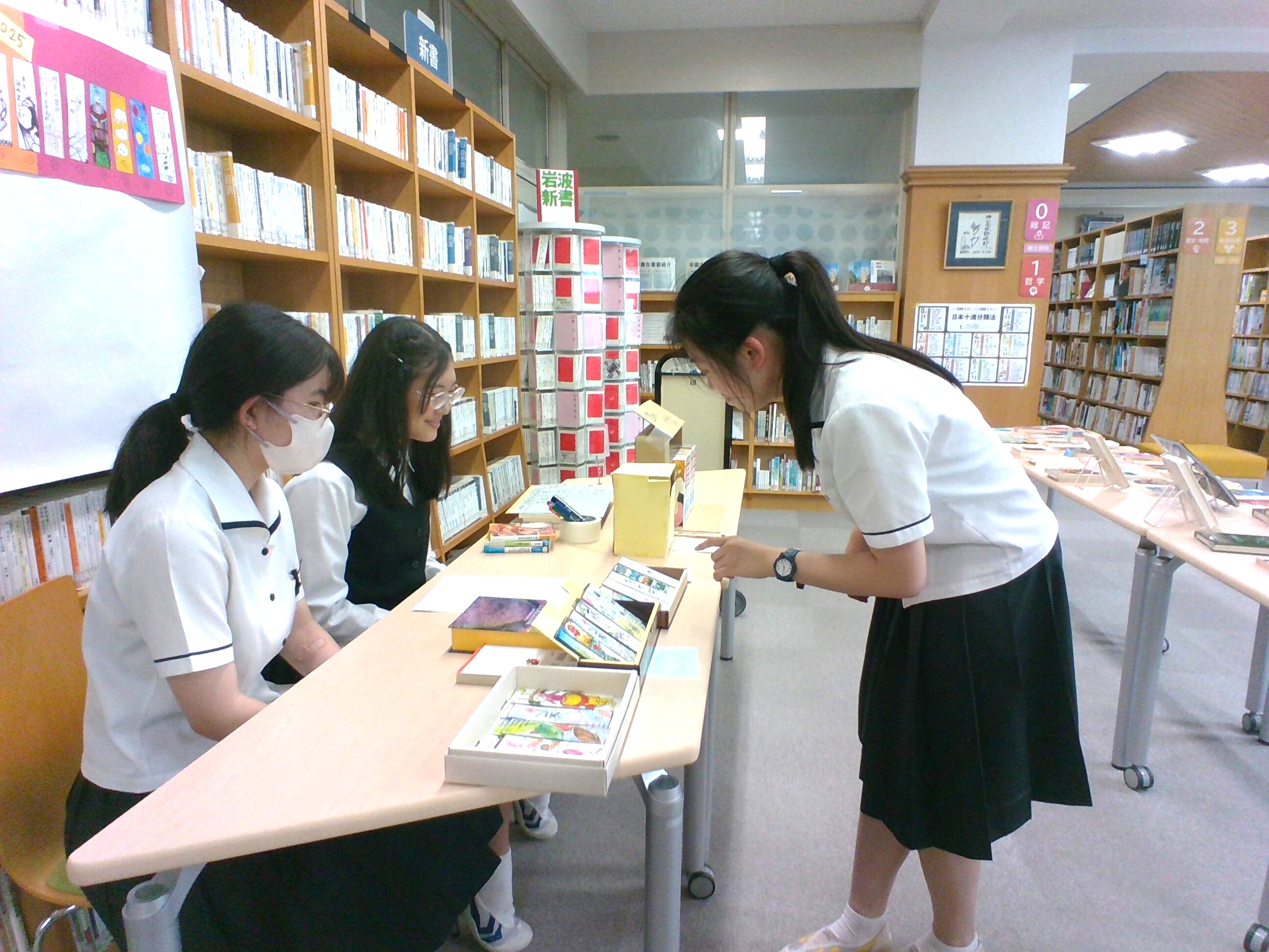 津山高校図書部｜活動風景